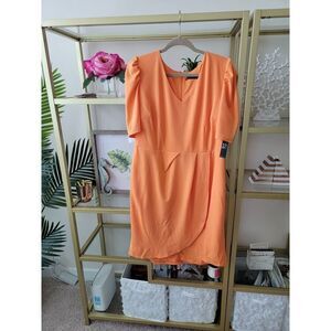 BNWT New York & Company Puff Sleeve Tulip Sheeth Dress!